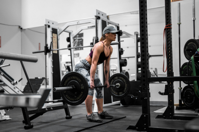 7 voordelen van krachttraining: de fysieke en mentale impact